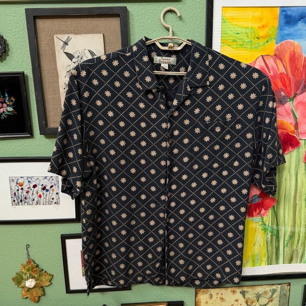 Tommy Bahama Silk Camp Shirt Mens XL Black Geometric Snowflake Flower Diamond